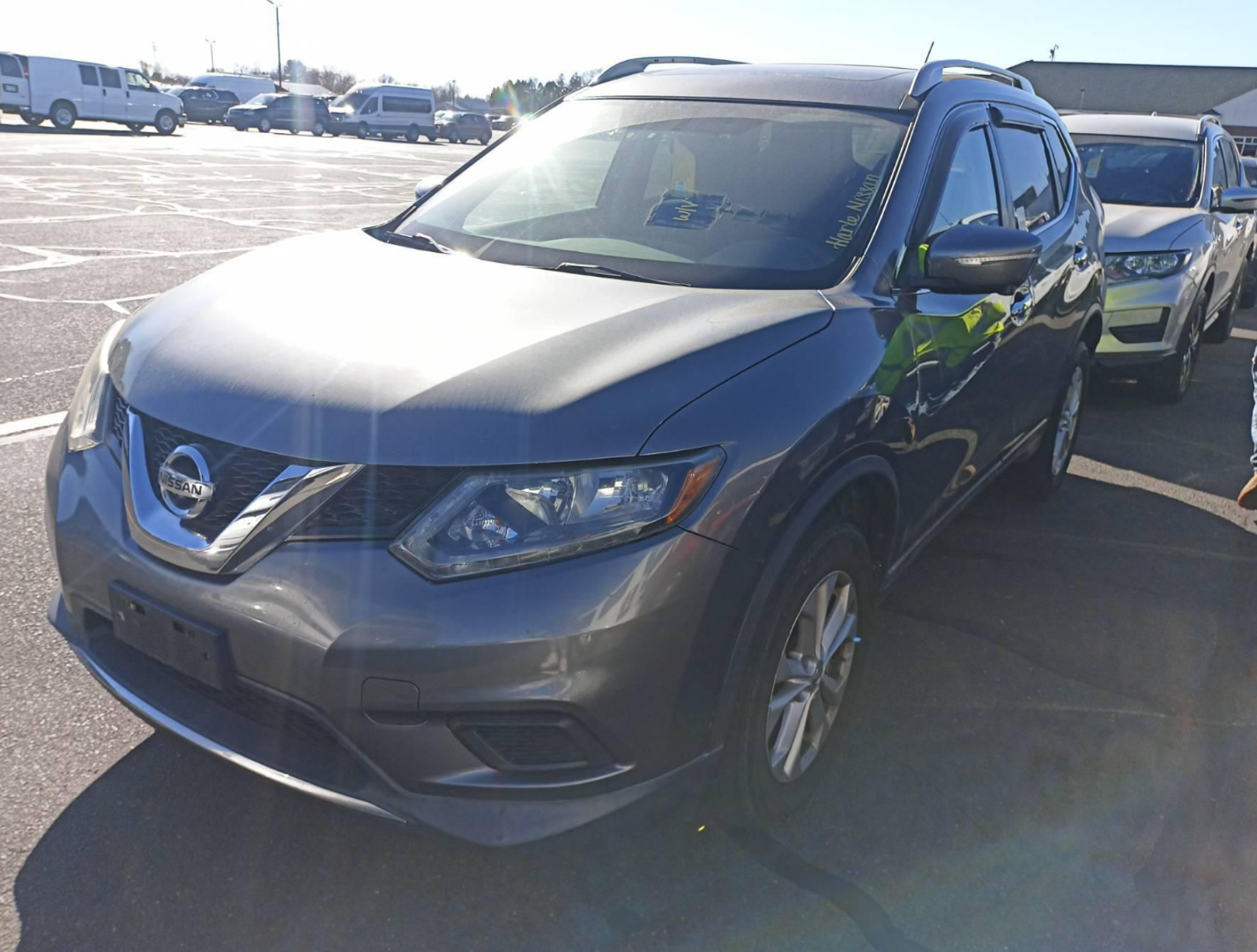 Nissan Rogue's photo